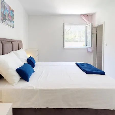 R&r Apartment