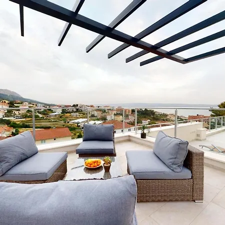 Apartment R&r *