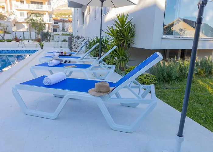 R&r Apartament Podstrana