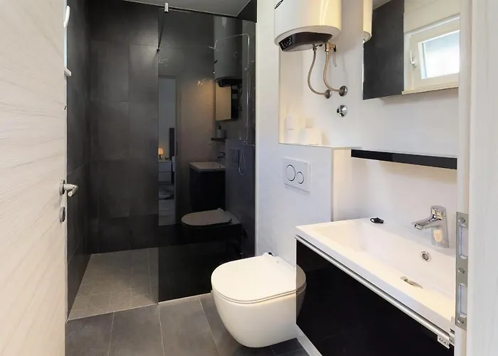 R&r Apartament *
